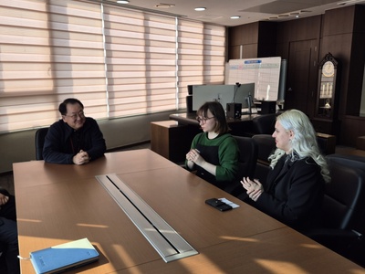 Na spotkaniu z prezydentem KINGS, prof. Chang-lak Kimem