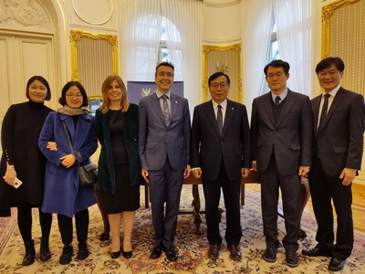 Spotkanie na Uniwersytecie Warszawskim