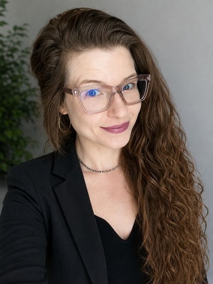 Ms. Anna Kluba
